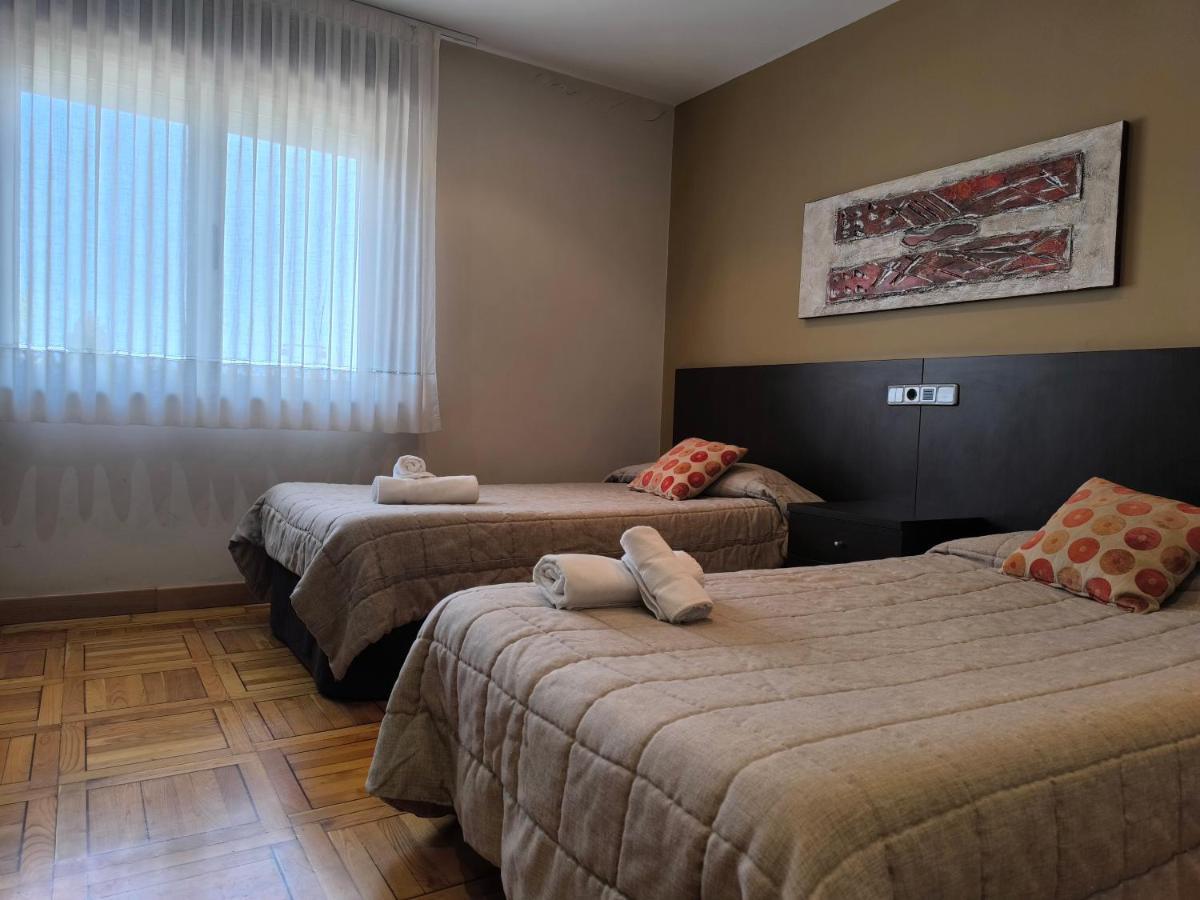 Hotel Santa Barbara Андорра Екстер'єр фото